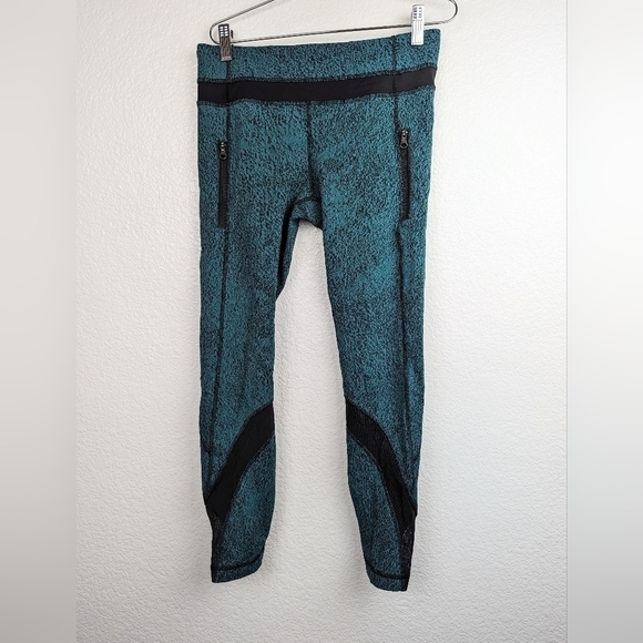 Lululemon Inspire Tight II Green 6 - Picture 1 of 3